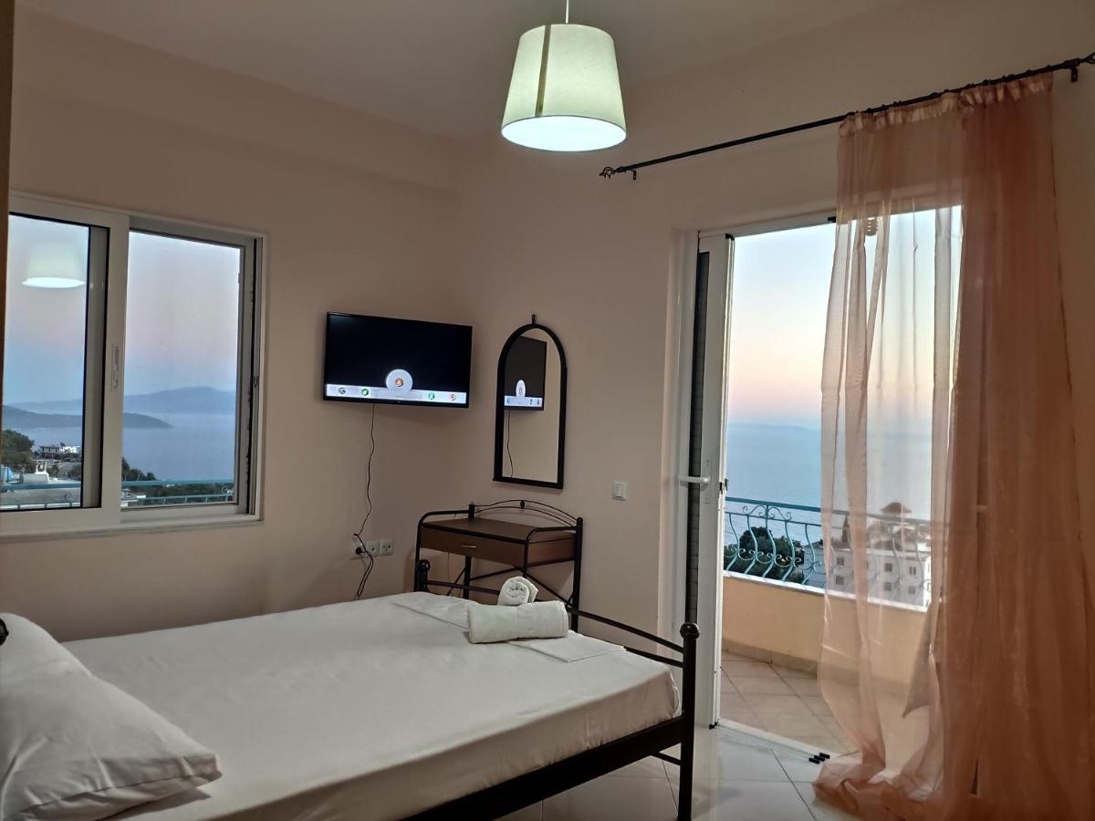 Let Rooms Lukova Exterior photo