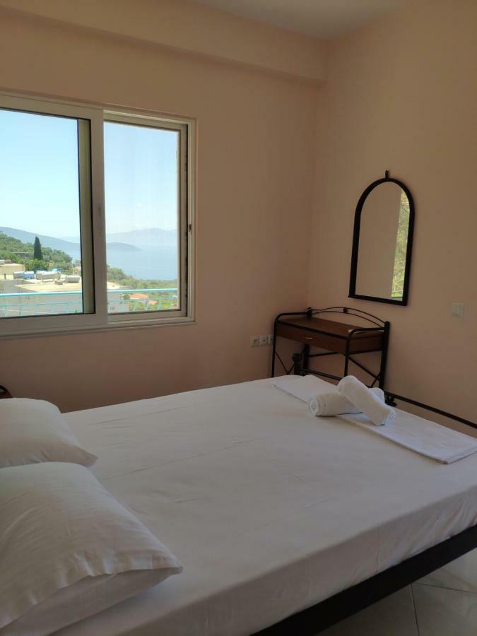 Let Rooms Lukova Exterior photo